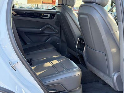 2019 Porsche Cayenne Base