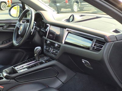 2024 Porsche Macan S