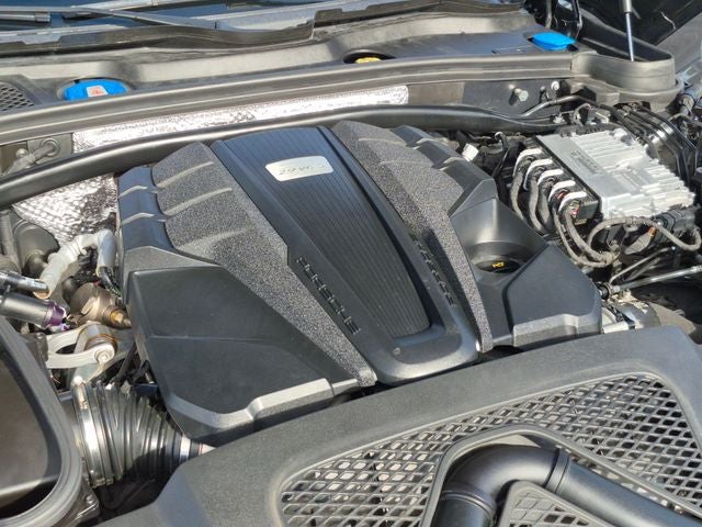 2024 Porsche Macan S