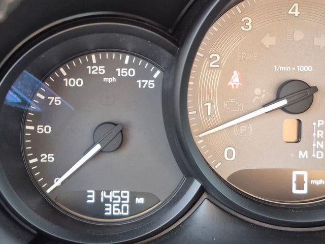 2024 Porsche Macan S