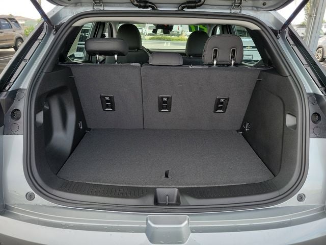 2027 Chevrolet Bolt EV LT