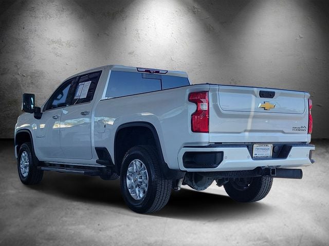 2022 Chevrolet Silverado 3500HD High Country