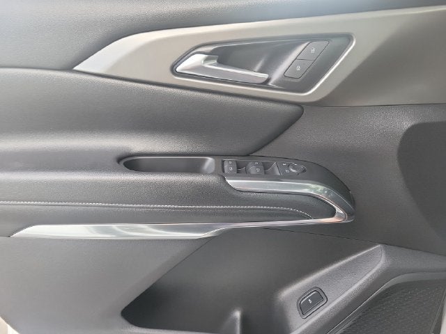 2024 Chevrolet Traverse LS