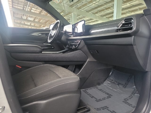 2024 Chevrolet Traverse LS