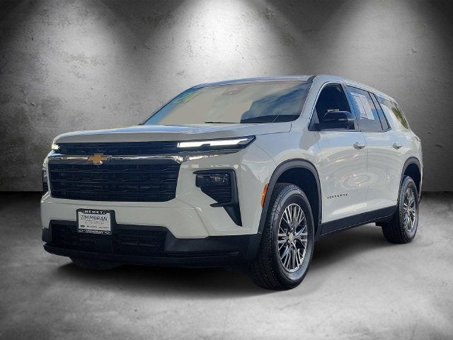 2024 Chevrolet Traverse LS