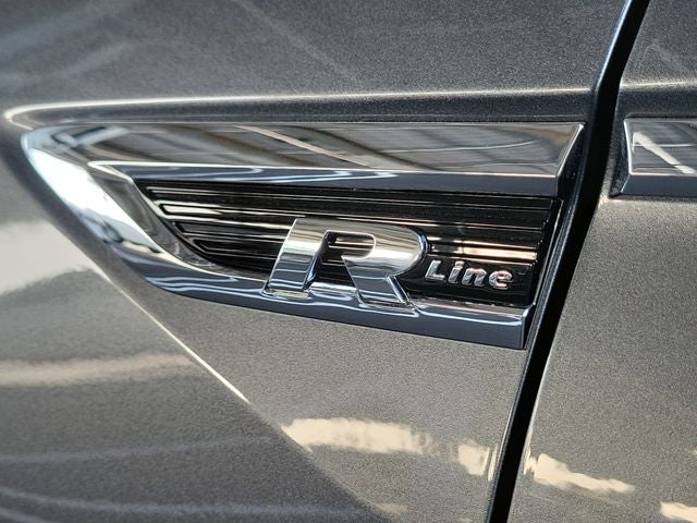 2021 Volkswagen Tiguan 2.0T SE R-Line Black