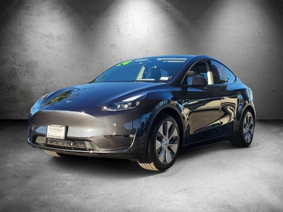 2024 Tesla Model Y Long Range