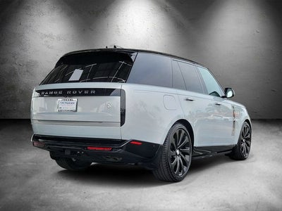 2024 Land Rover Range Rover SV