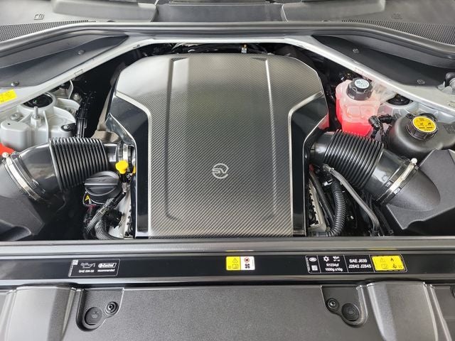 2024 Land Rover Range Rover SV