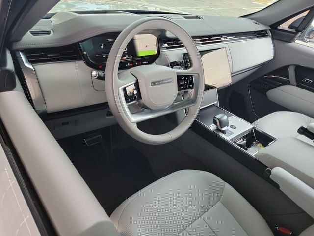 2024 Land Rover Range Rover SV