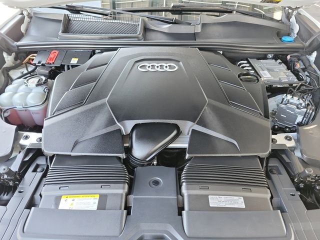 2023 Audi Q8 55 Premium Plus quattro
