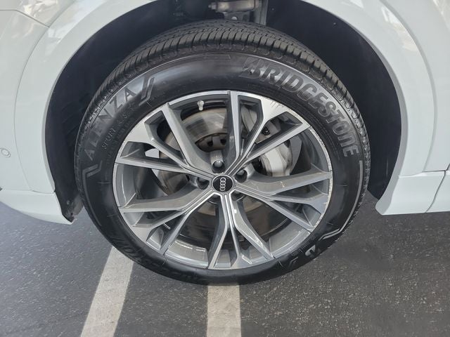 2023 Audi Q8 55 Premium Plus quattro