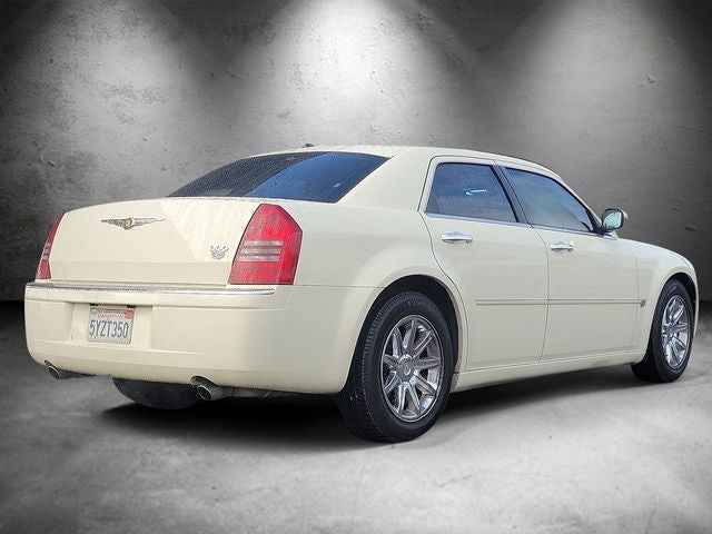 2006 Chrysler 300C Base