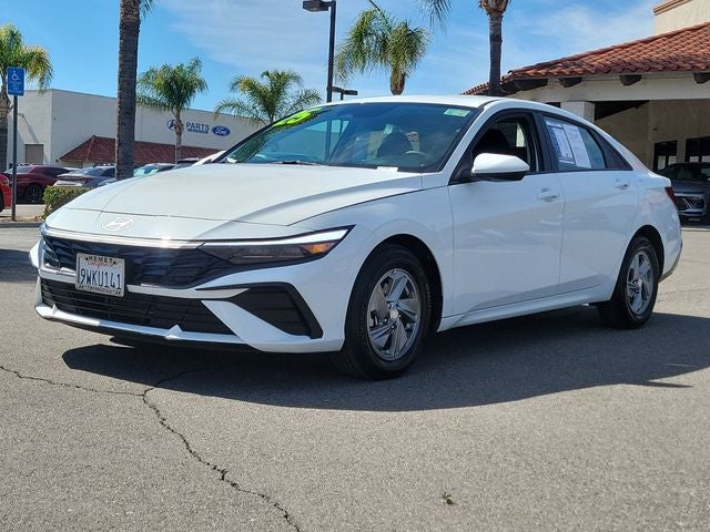 2025 Hyundai Elantra SE