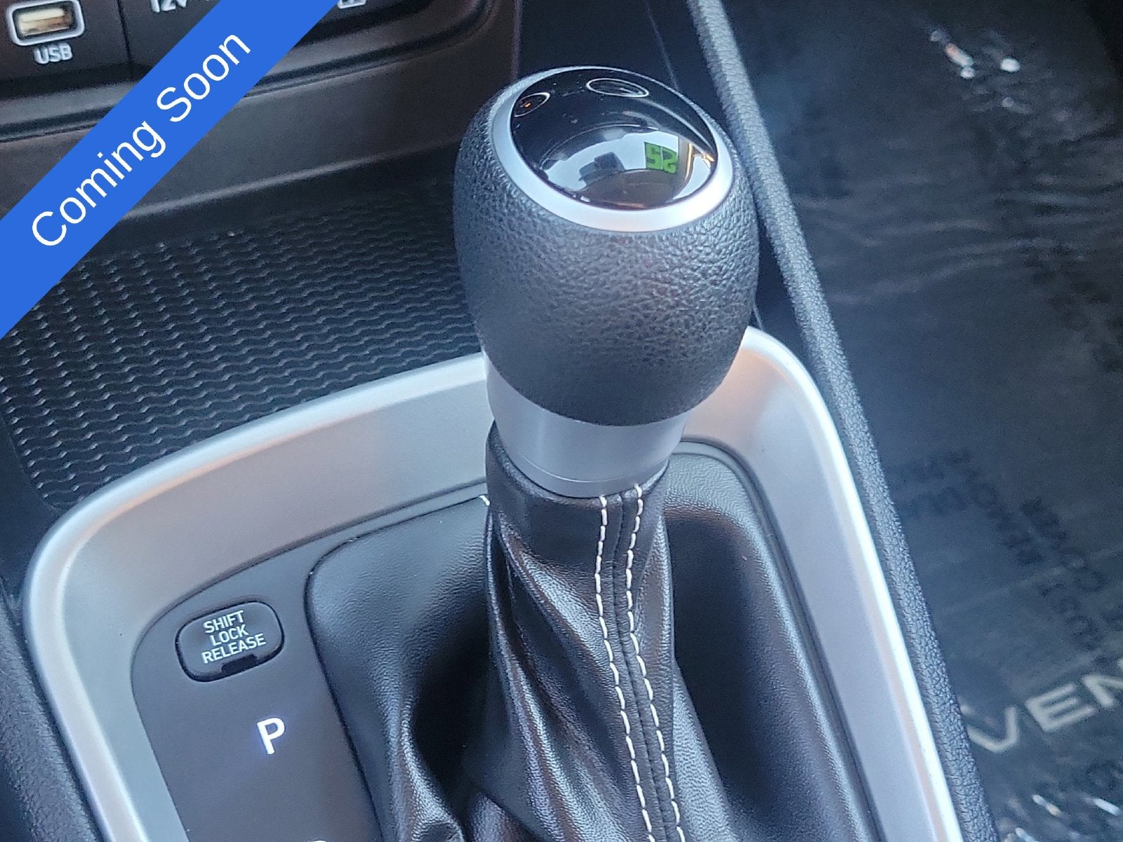 2025 Hyundai Venue SE
