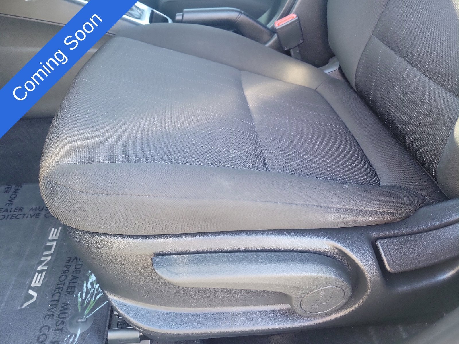 2025 Hyundai Venue SE