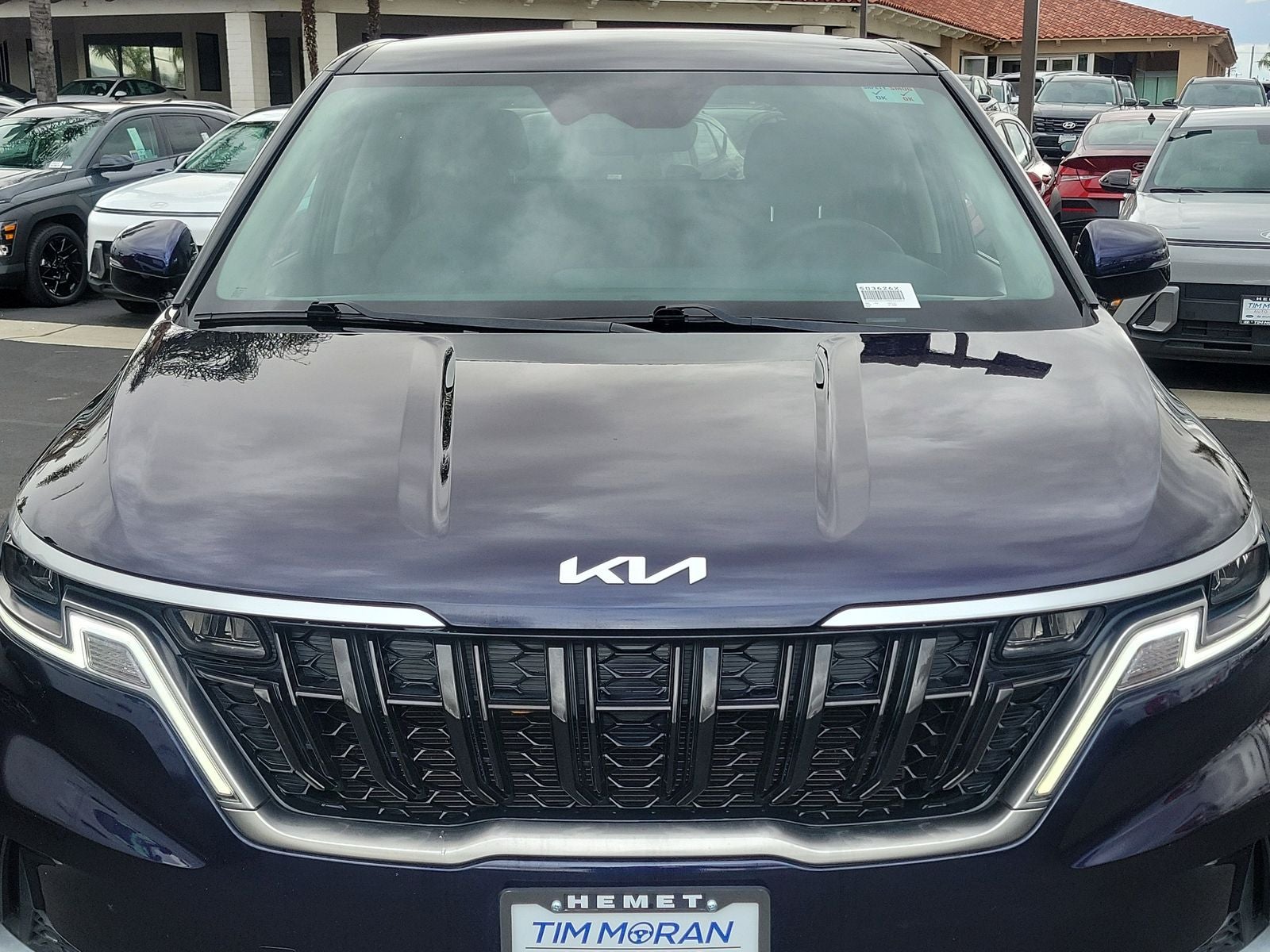 2024 Kia Carnival LX