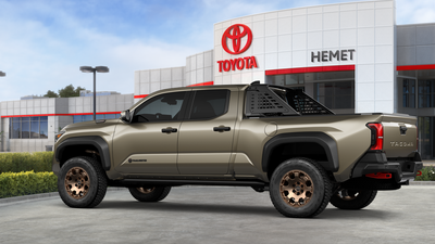 2026 Toyota Tacoma i-FORCE MAX Tacoma Trailhunter