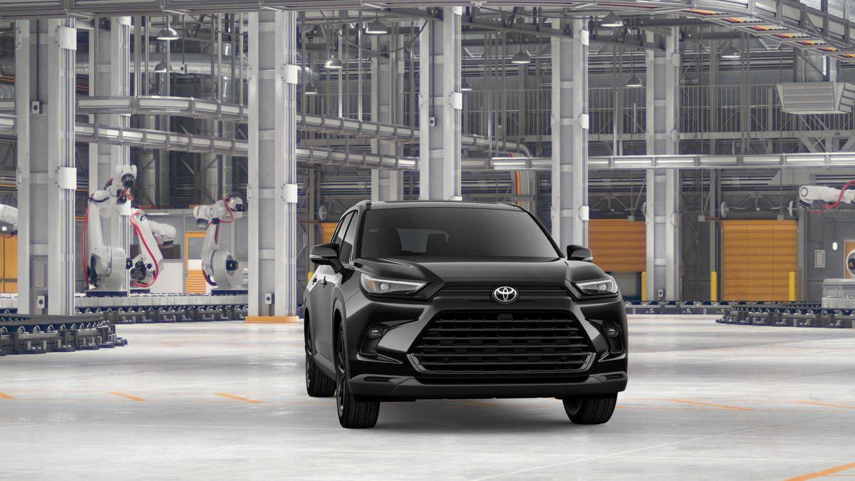 2026 Toyota Grand Highlander Hybrid Nightshade