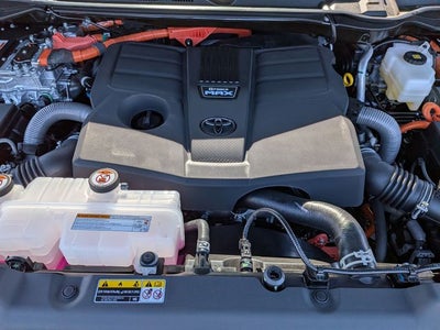 2026 Toyota Tundra i-FORCE MAX Tundra Platinum