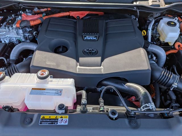 2026 Toyota Tundra i-FORCE MAX Tundra Platinum