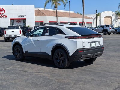 2026 Toyota C-HR SE