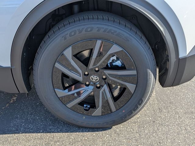 2026 Toyota C-HR SE