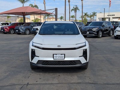 2026 Toyota C-HR SE