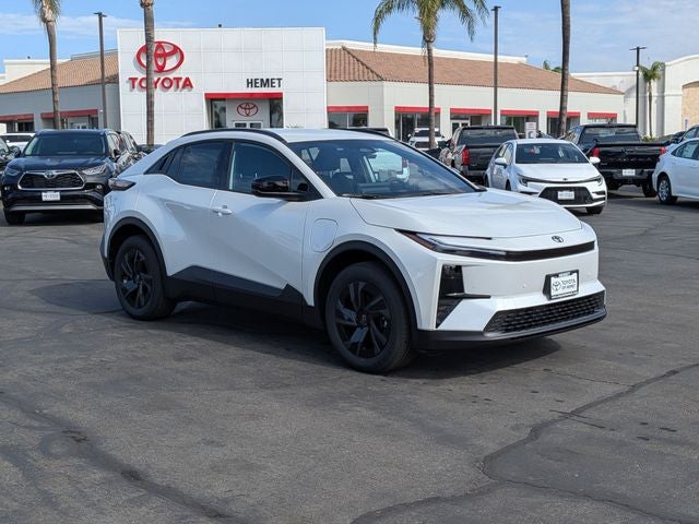 2026 Toyota C-HR SE