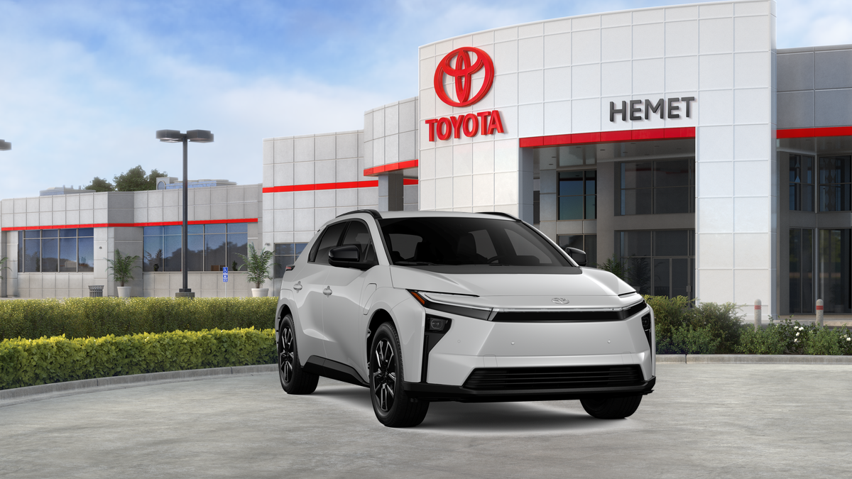 2026 Toyota bZ XLE