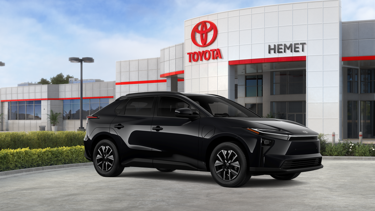 2026 Toyota bZ XLE