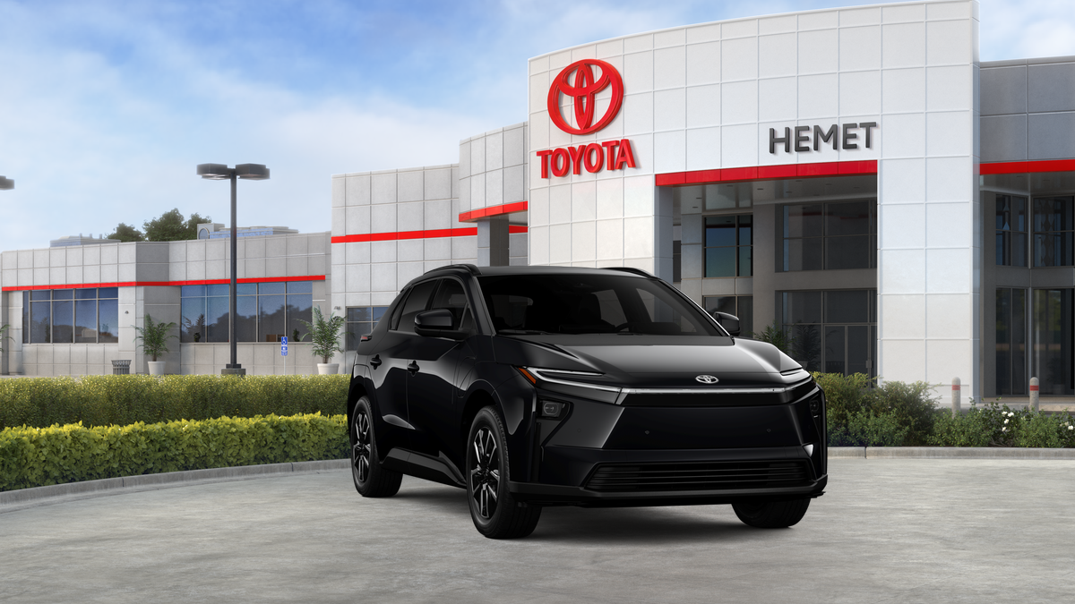 2026 Toyota bZ XLE