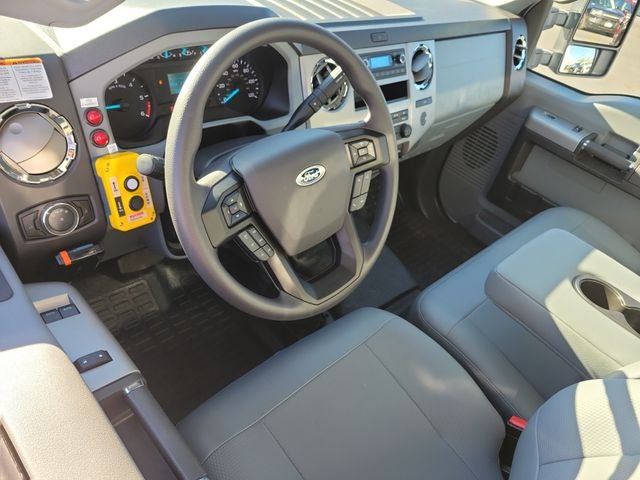2027 Ford F-650SD Base DRW