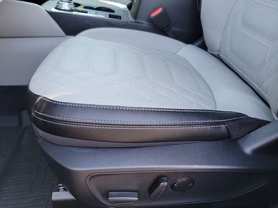 2024 Ford Escape Plug-In Hybrid Base