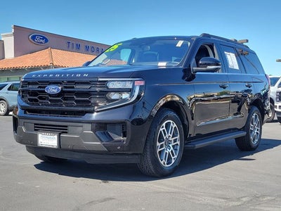 2025 Ford Expedition Active