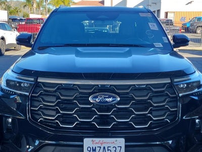 2025 Ford Explorer Platinum