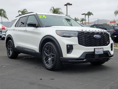 2025 Ford Explorer ST