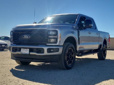 2027 Ford F-350SD XLT