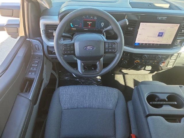 2027 Ford F-350SD XLT