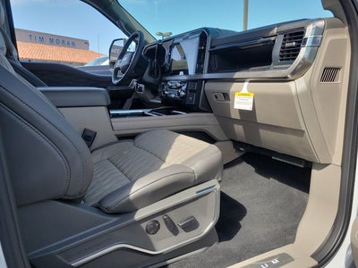 2026 Ford F-350SD Platinum DRW