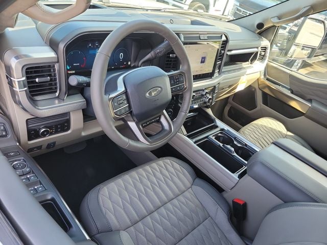 2026 Ford F-350SD Platinum DRW