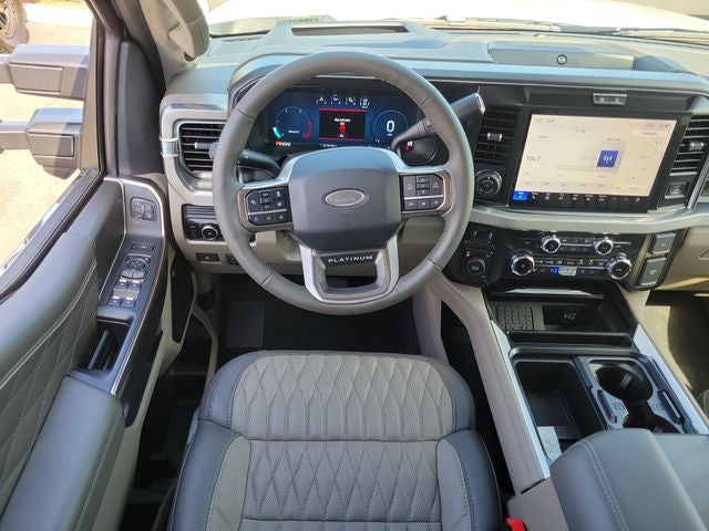 2026 Ford F-350SD Platinum DRW