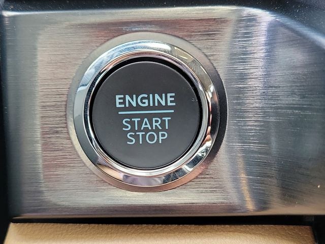 2025 Ford F-350SD Lariat DRW