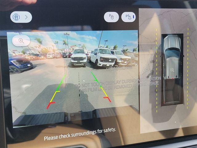 2025 Ford F-350SD Lariat DRW