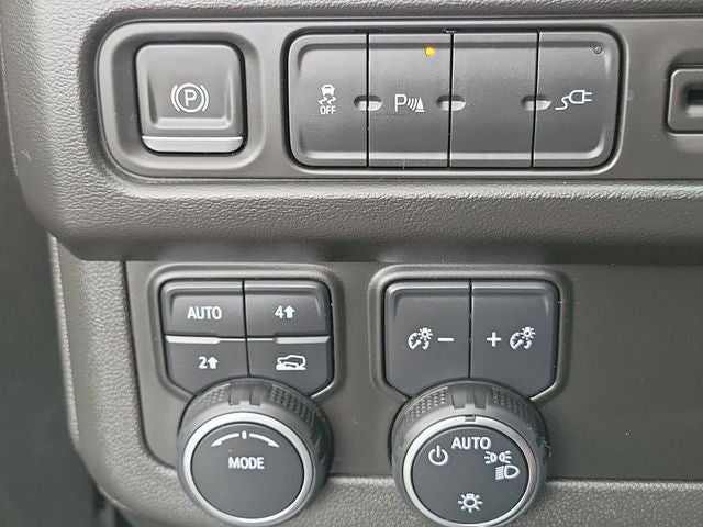 2021 Chevrolet Suburban LS
