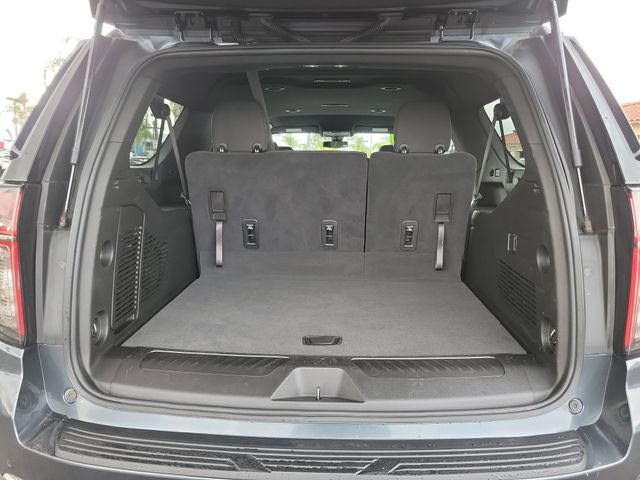 2021 Chevrolet Suburban LS