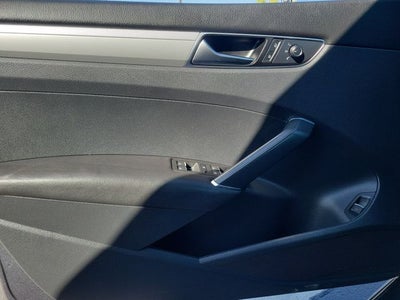 2017 Volkswagen Passat 1.8T S