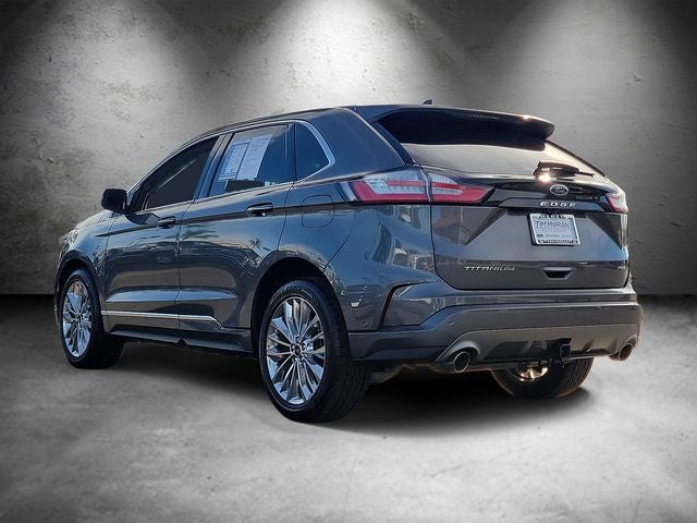2022 Ford Edge Titanium