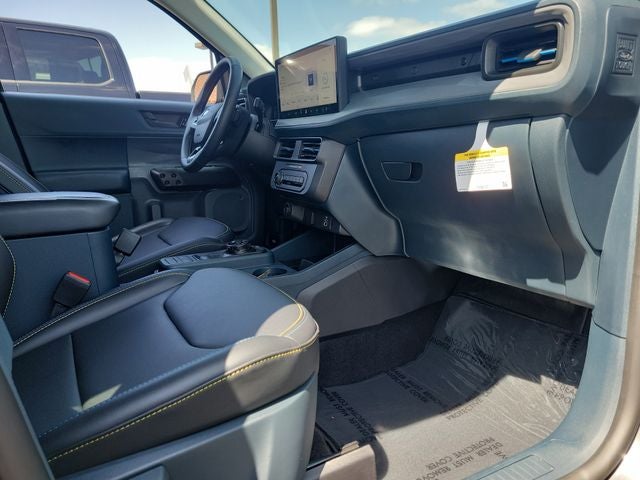 2025 Ford Maverick Lobo Standard
