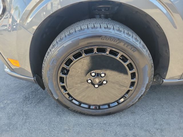 2025 Ford Maverick Lobo Standard